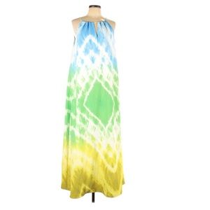 Amanda Uprichard - Julie Maxi